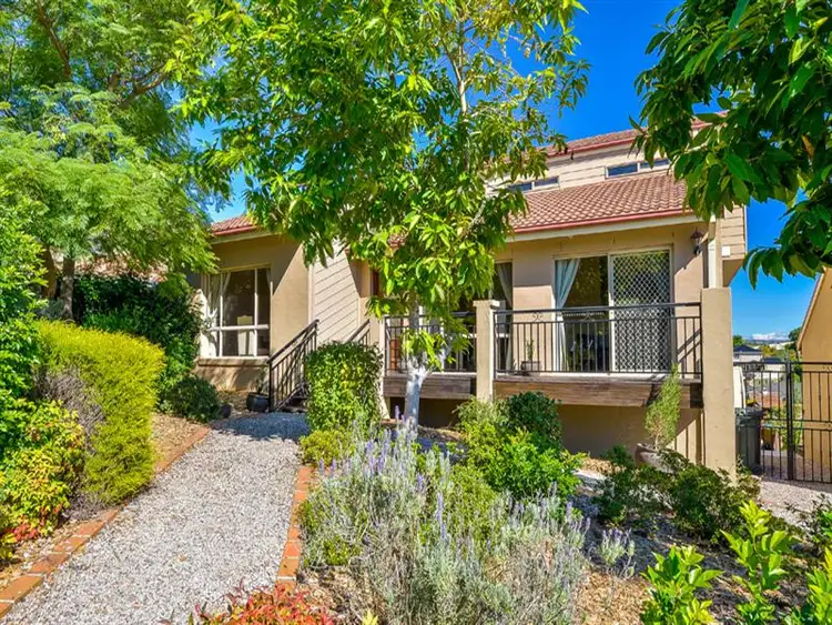 8 Nepean Towers Avenue, Glen Alpine NSW 2560
