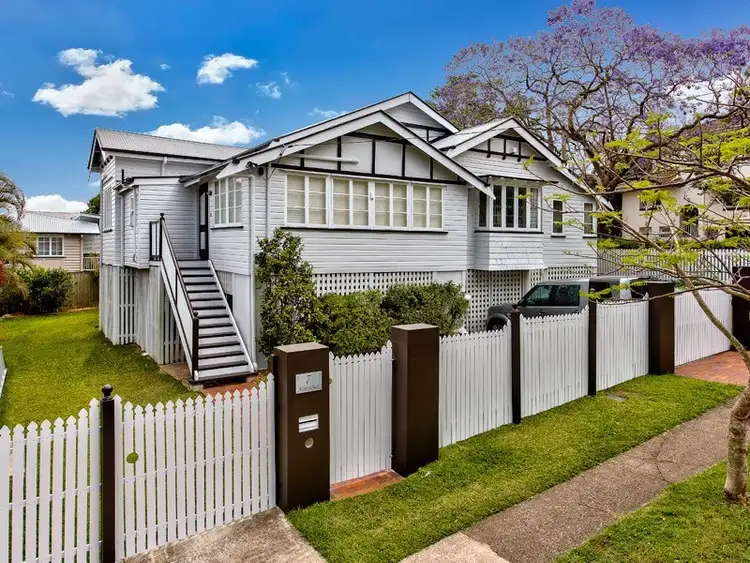 7 Waratah Street, Clayfield QLD 4011