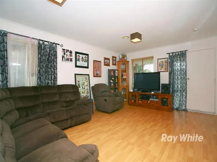 Fifth view of Homely house listing, 9 Scarborough Avenue, Cranbourne West VIC 3977