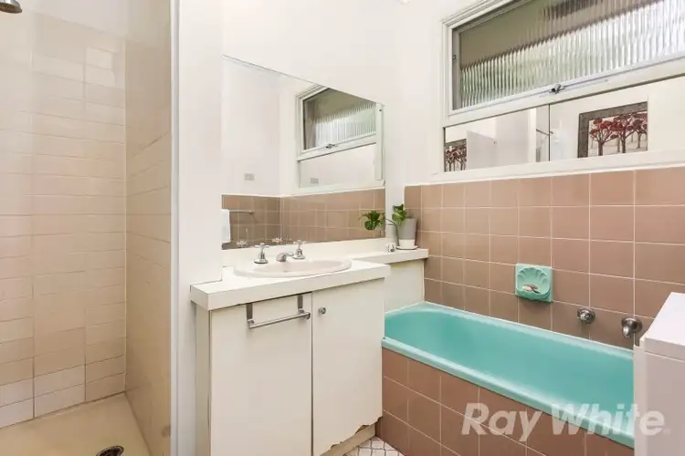 Fifth view of Homely house listing, 2 Amaroo Court, Burwood East VIC 3151