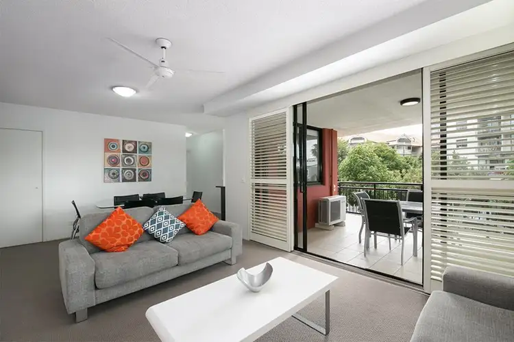 Third view of Homely apartment listing, 76/15 Goodwin Street, Kangaroo Point QLD 4169