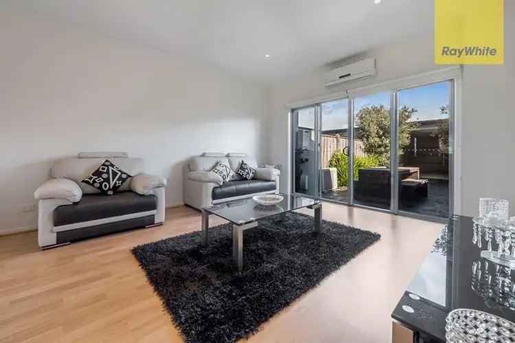 Fourth view of Homely house listing, 9 Alexander Circuit, Craigieburn VIC 3064