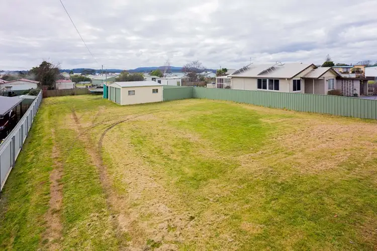 34 Napier Street, Beauty Point TAS 7270