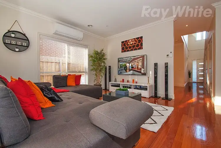 1/395 MAROONDAH Highway, Croydon North VIC 3136
