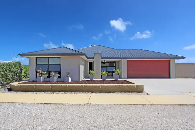28 Bettong Avenue, Jurien Bay WA 6516