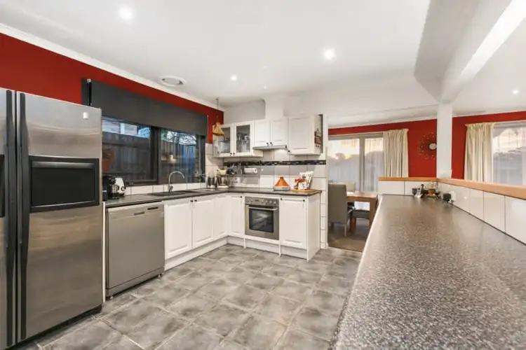 Second view of Homely house listing, 10 Wolsley Avenue, Frankston VIC 3199