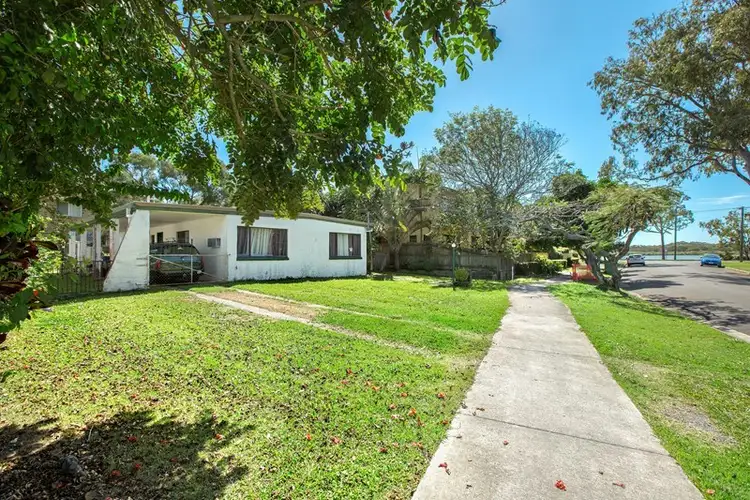 2 Buna Street, Maroochydore QLD 4558