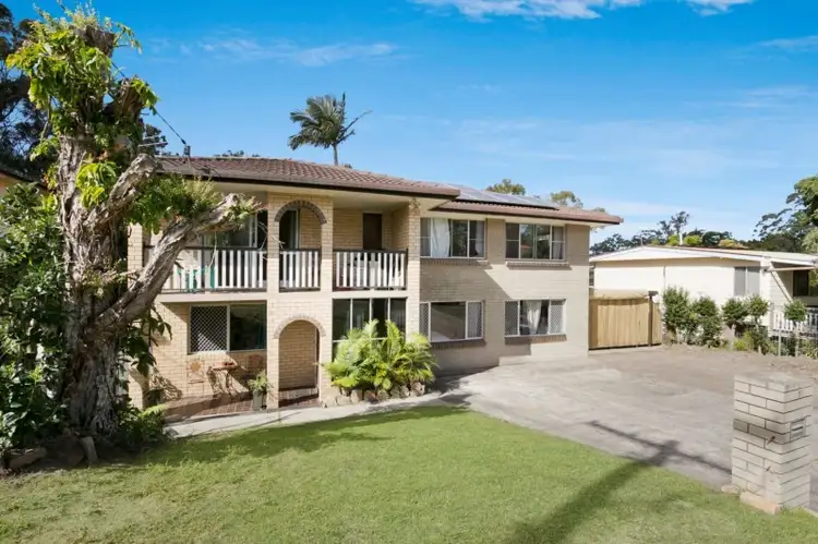 Second view of Homely house listing, 5 Magpie Street, Birkdale QLD 4159