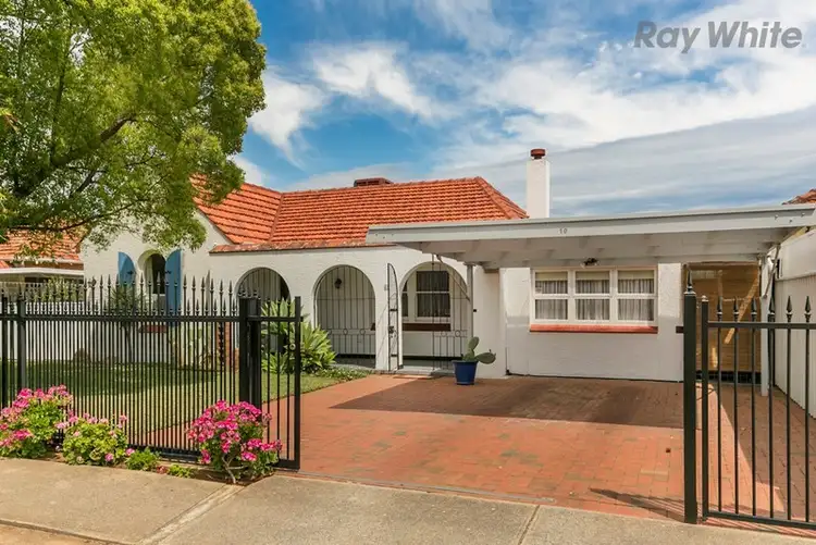 10 Winifred Avenue, South Plympton SA 5038