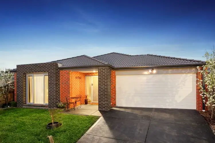 10 Cortona Grange, Mernda VIC 3754