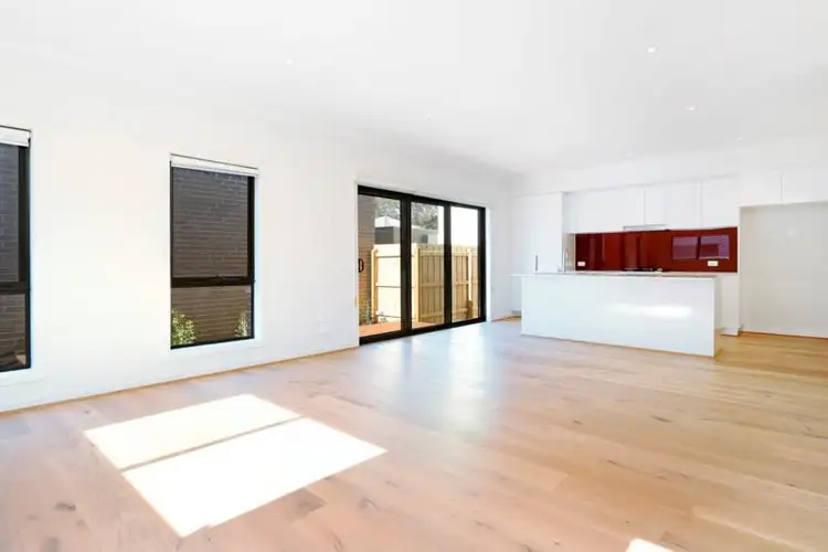 Fifth view of Homely house listing, 8/237 Dunns Road, Mornington VIC 3931