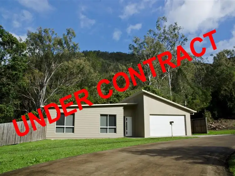 8/13 First Avenue, Somerset Dam QLD 4312