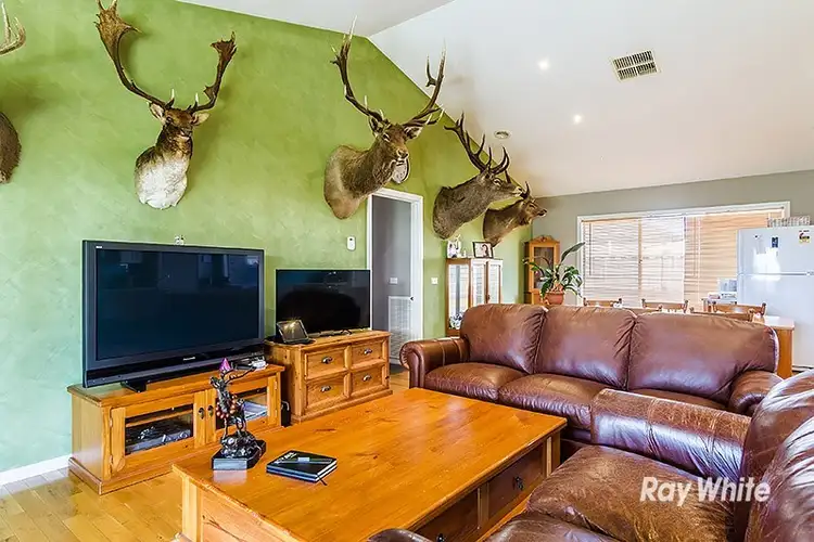 Seventh view of Homely house listing, 1 Donohue Street, Cranbourne East VIC 3977