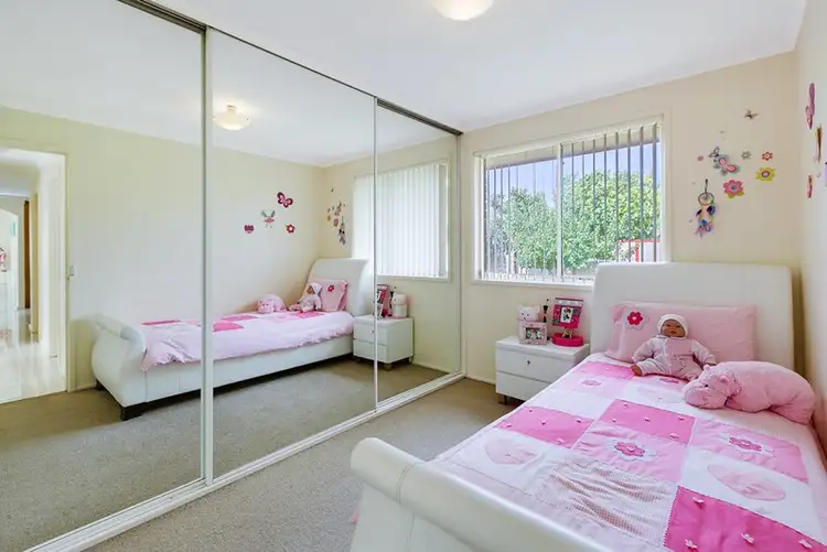 Seventh view of Homely house listing, 4 Kingston Close, Thomastown VIC 3074