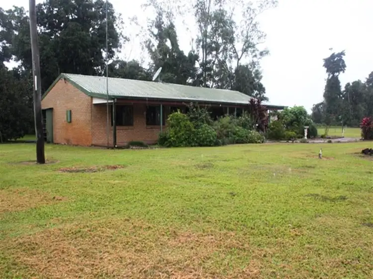 208 Sheahans Road, Lannercost QLD 4850