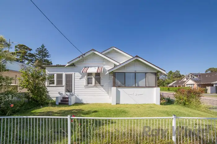 99 Lockyer Street, Adamstown NSW 2289