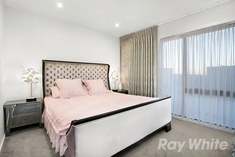 Seventh view of Homely townhouse listing, 73 Muyan Circuit, Burwood VIC 3125