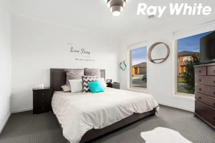 Second view of Homely house listing, 113 Blue Horizons Way, Pakenham VIC 3810