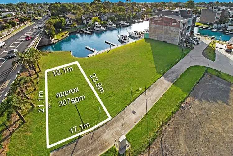 12 Pier One Drive, Patterson Lakes VIC 3197