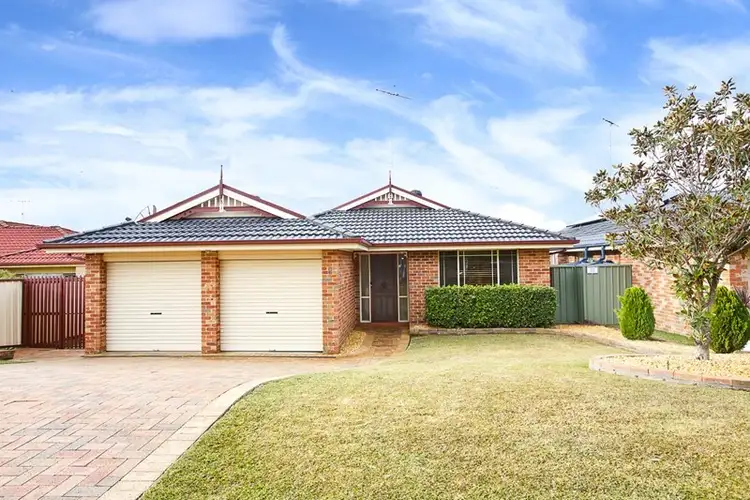 8 Thornbill Crescent, Glenmore Park NSW 2745