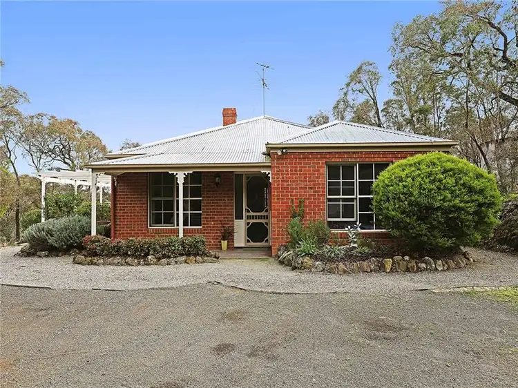 325 Demotts Road, Anakie VIC 3221