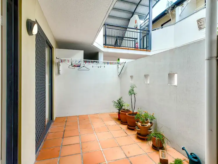 Seventh view of Homely house listing, 3/5 Heidelberg Street, East Brisbane QLD 4169