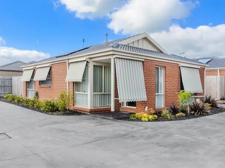 Main view of Homely unit listing, 1/14 Shakespeare Court, Drouin VIC 3818