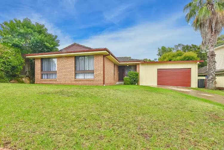 17 Demetrius Road, Rosemeadow NSW 2560