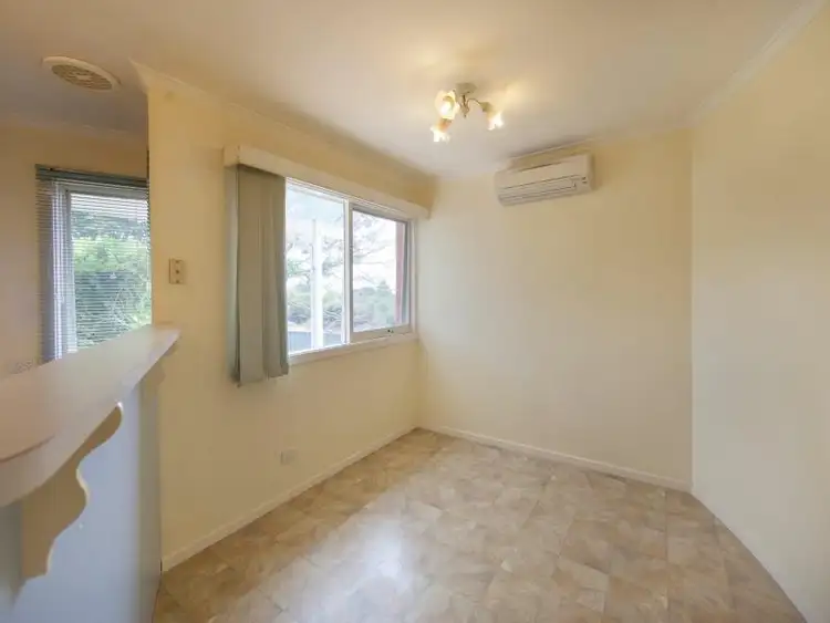 Fourth view of Homely unit listing, 2/31 Kenilworth Avenue, Frankston VIC 3199