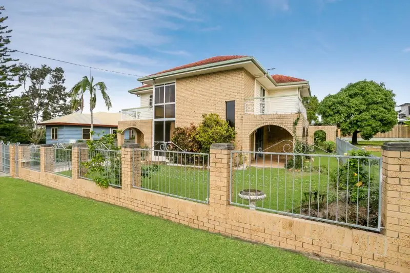 Main view of Homely house listing, 4 Ettie Street, Sherwood QLD 4075
