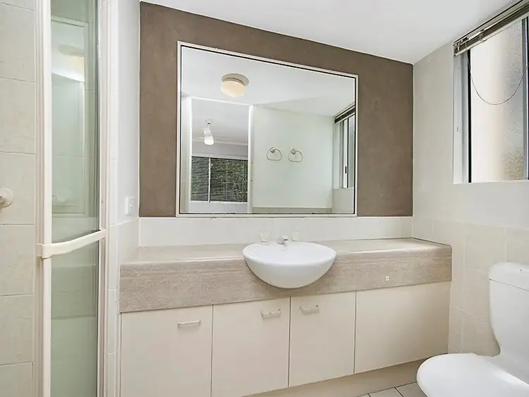 Sixth view of Homely unit listing, 4/21 Ballinger Court, Buderim QLD 4556