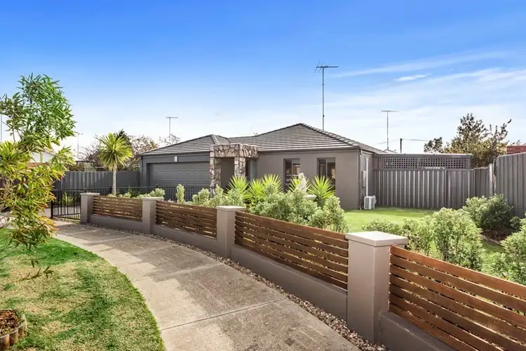 Fifth view of Homely house listing, 7 Bellagio Court, Whittington VIC 3219