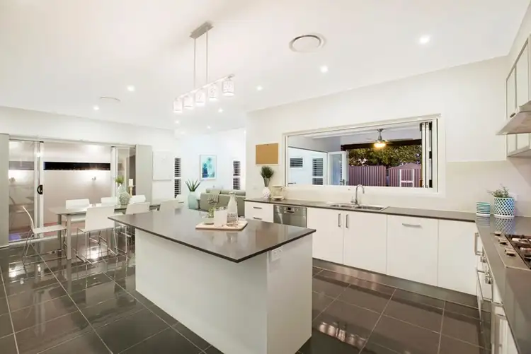 Sixth view of Homely house listing, 38 Brockhouse Street, Upper Mount Gravatt QLD 4122