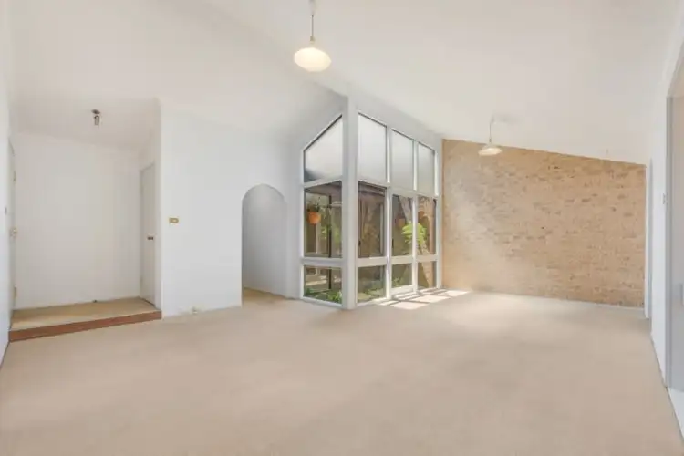 Seventh view of Homely other listing, 8 Mistletoe Avenue, Macquarie Fields NSW 2564