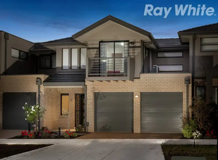 Main view of Homely townhouse listing, 6 Saratoga Walk, Epping VIC 3076