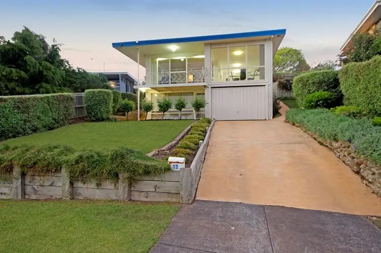 12 Lambhill Crescent, Highton VIC 3216