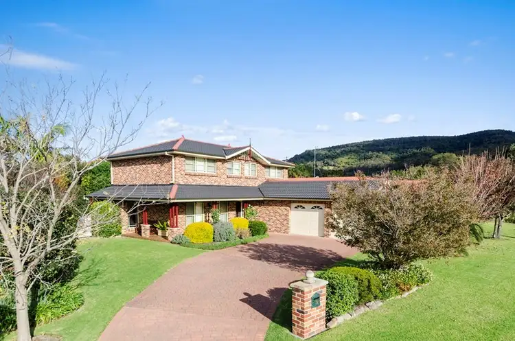 19 Daintree Drive, Albion Park NSW 2527