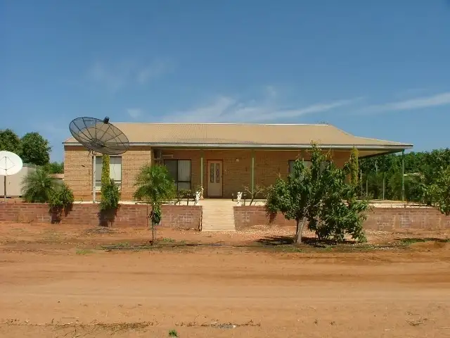 865 North River Road, Carnarvon WA 6701