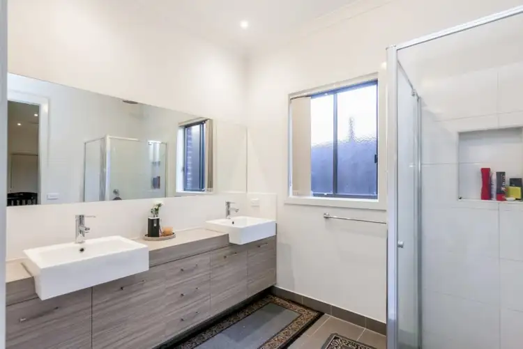 Fifth view of Homely house listing, 10 Efficient Street, Epping VIC 3076