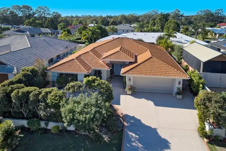 39 TRAFALGAR VALE Avenue, Wellington Point QLD 4160