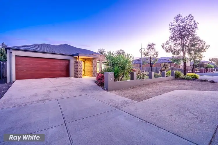 Second view of Homely house listing, 10 Moonlight Place, Tarneit VIC 3029