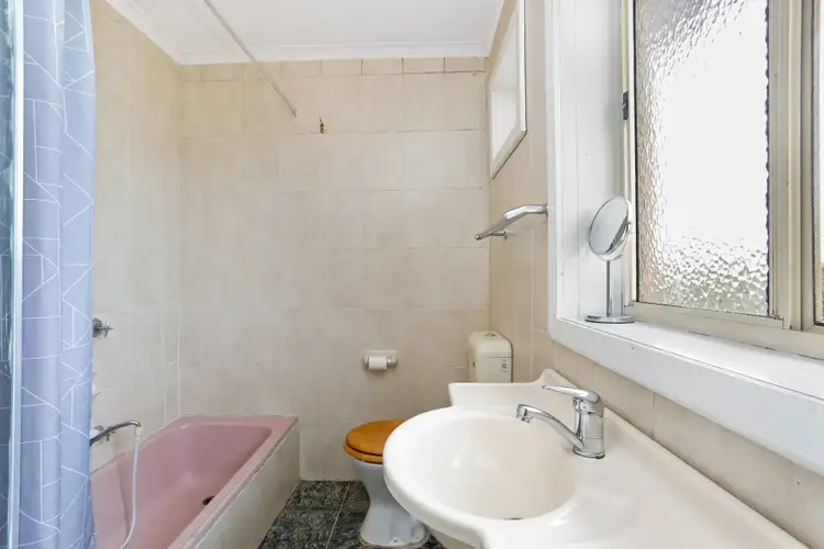 Sixth view of Homely house listing, 451 Barry Road, Dallas VIC 3047