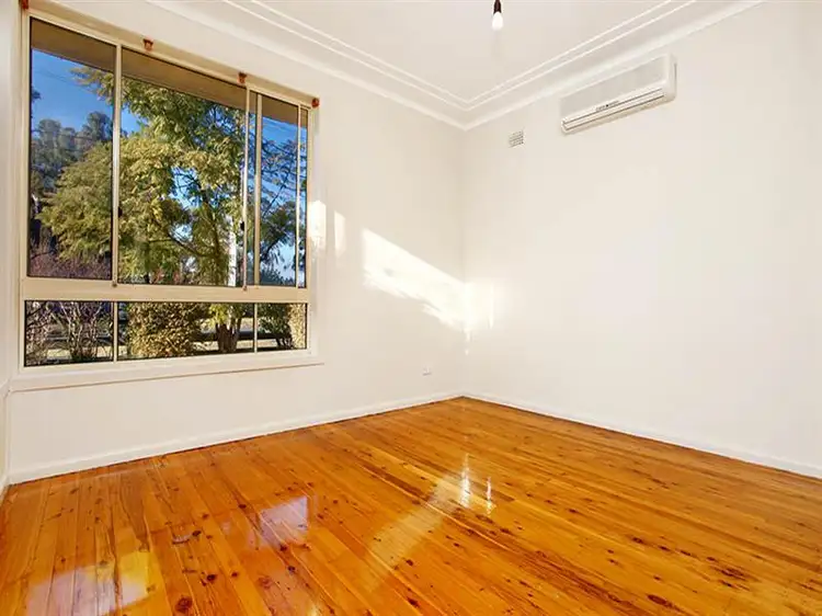 Fifth view of Homely house listing, 33 Reserve Street, Smithfield NSW 2164