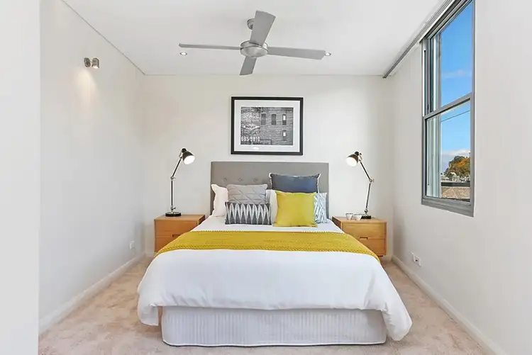 Third view of Homely apartment listing, 4/132 Military Road, Neutral Bay NSW 2089