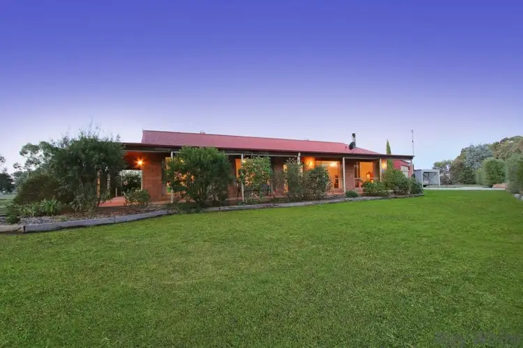 2 Brown Street, Devenish VIC 3726