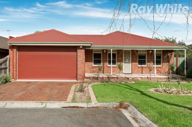 Main view of Homely house listing, 8 Iluka Court, Bundoora VIC 3083