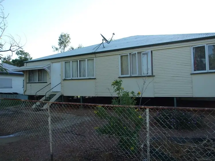 141 Cassowary Street, Longreach QLD 4730