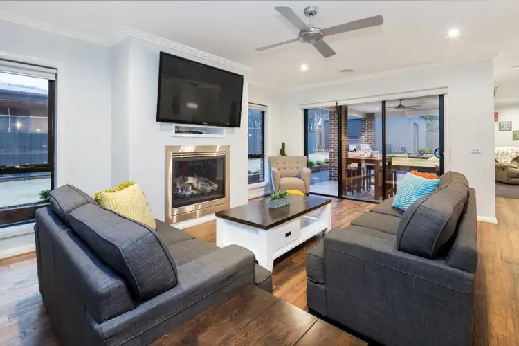 Second view of Homely house listing, 24 Greenhaven Court, Mount Clear VIC 3350