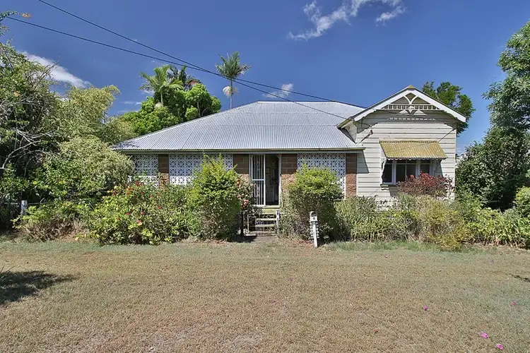 8 McLean Street, North Ipswich QLD 4305