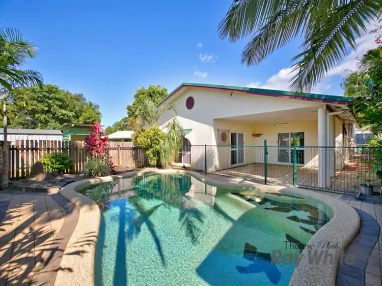 8 Beagle Close, Bentley Park QLD 4869